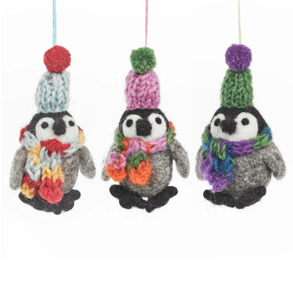 Decoration Frosty Penguins with Colourful Hats